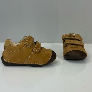Gels Titum Baby Boy Sneakers in Biscuit Size 20(4.5)
